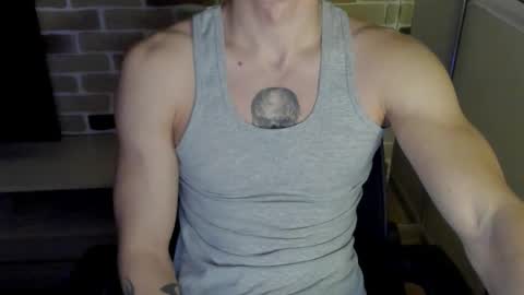 yo online show from November 26, 7:54 pm