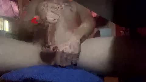 Snapshot of idkwhattocallthisone chatting on January 8, 8:39 pm idkwhattocallthisone online show from January 8, 8:39 pm