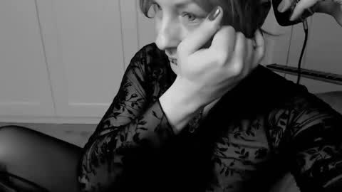 Ifk Donkeys online show from November 28, 9:33 pm