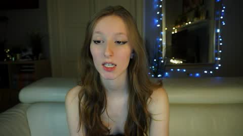 ihavenoideawhatowritehere online show from April 3, 5:42 pm