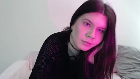 Snapshot of iintimate_flesh chatting on October 8, 10:21 am Vella online show from October 8, 10:21 am
