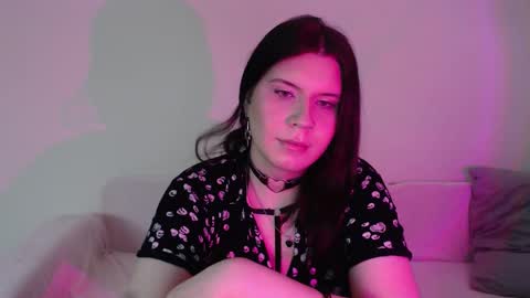 Snapshot of iintimate_flesh chatting on October 6, 10:00 am Vella online show from October 6, 10:00 am