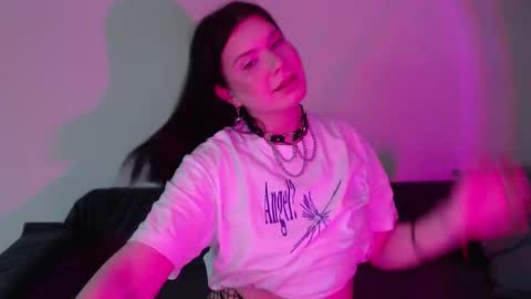 Snapshot of iintimate_flesh chatting on September 9, 11:49 pm Vella online show from September 9, 11:49 pm