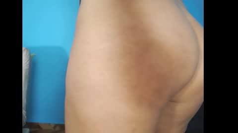 Snapshot of iivana_19 chatting on October 2, 9:35 pm Livana online show from October 2, 9:35 pm