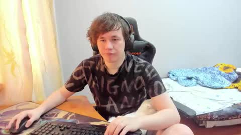 iliaskris online show from September 25, 12:12 pm