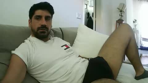 ilmangj90 online show from April 28, 9:46 am