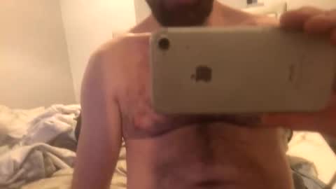 Snapshot of ilovebigpussylipsinmyface chatting on September 24, 2:40 am ilovebigpussylipsinmyface online show from September 24, 2:40 am