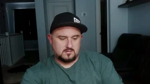 Letsgogetit online show from March 18, 12:05 am