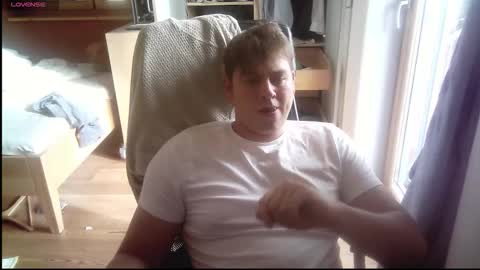 iloveyoutoo2000 online show from October 22, 1:02 pm