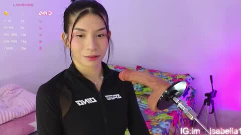 Snapshot of im__isabella chatting on October 8, 1:24 am Isa Vasquez online show from October 8, 1:24 am