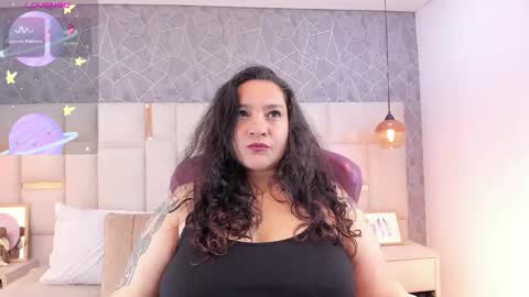 Snapshot of im_alaya chatting on October 15, 4:27 am Alaya online show from October 15, 4:27 am
