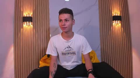 im_angelpreston online show from May 2, 11:27 am