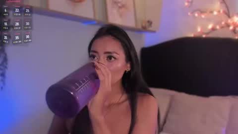 Isa online show from September 15, 10:33 pm