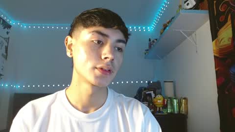 Snapshot of im_juanda chatting on December 2, 5:21 pm im_juanda online show from December 2, 5:21 pm