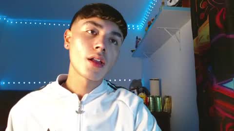 Snapshot of im_juanda chatting on December 7, 12:03 am im_juanda online show from December 7, 12:03 am