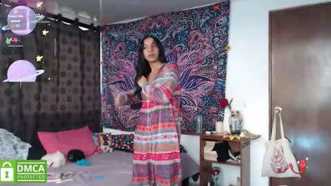 Cutie pie online show from October 9, 6:46 pm