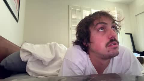 im_nervous online show from April 4, 10:39 pm