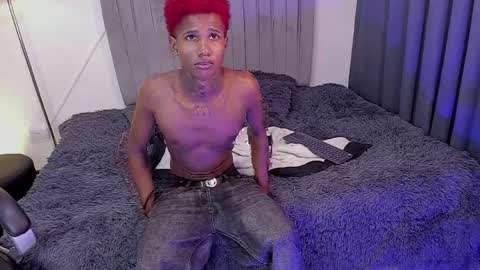 oleider dont forget your thumbs up online show from April 4, 8:27 pm