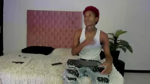 oleider dont forget your thumbs up online show from April 11, 7:18 pm