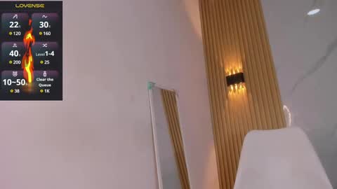 im_sebaslopez online show from March 8, 3:39 am