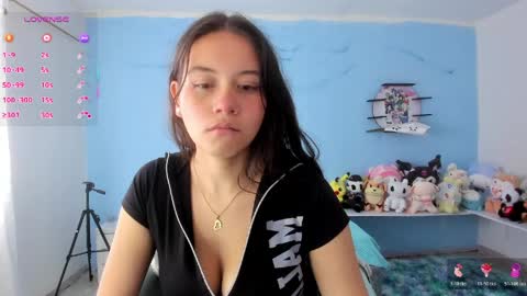 im_tulipan online show from March 28, 7:59 pm