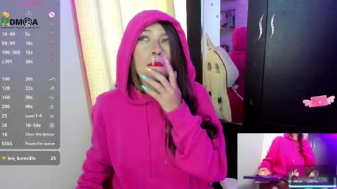 Lisa Hyga online show from November 21, 10:08 pm