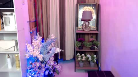 Ashley online show from February 1, 7:11 pm