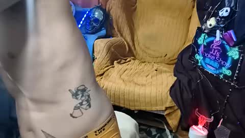 JJ online show from February 4, 12:03 am