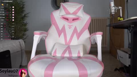 imjess_ online show from February 14, 6:12 am