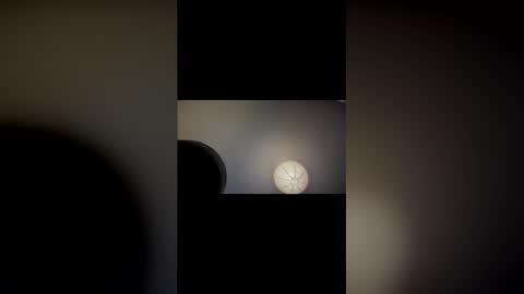 imlightskn online show from December 16, 5:47 am