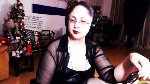 Snapshot of imperatrizasado chatting on February 5, 3:55 am Empress online show from February 5, 3:55 am