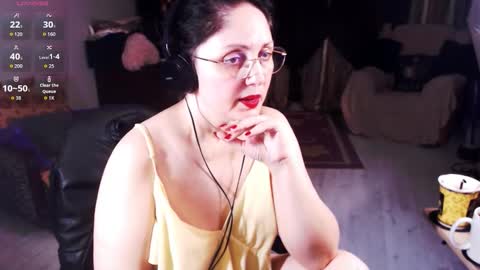 Snapshot of imperatrizasado chatting on September 12, 8:55 pm Empress online show from September 12, 8:55 pm