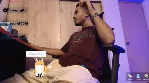 Daniel   thumb up me please its important Im new INDEPENDENT MODEL online show from March 6, 7:40 am