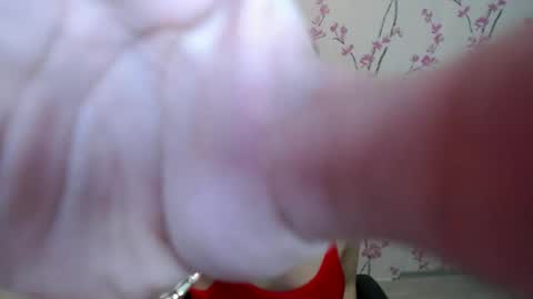 Aki online show from November 22, 10:02 am