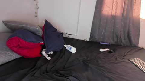 Samantha  Sebastian online show from March 22, 7:18 pm