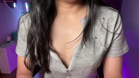 Ayesha online show from April 4, 12:17 am