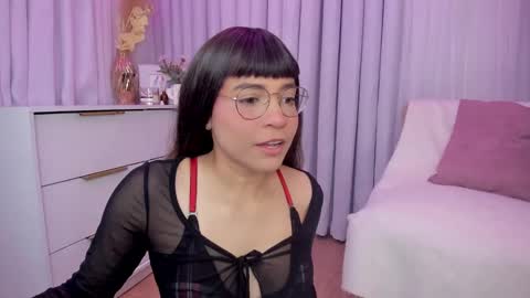 Snapshot of indiancutie_ chatting on September 24, 2:02 pm MIA online show from September 24, 2:02 pm