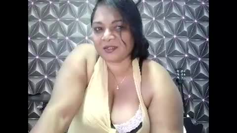 indiandelia online show from May 17, 7:12 pm