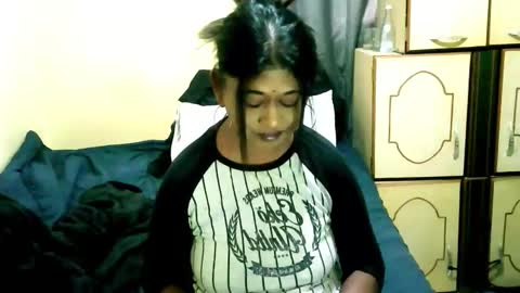 indianpleasures21 online show from May 14, 7:17 am