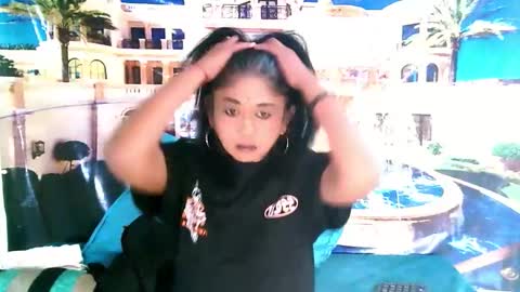 Mika online show from December 1, 4:10 am