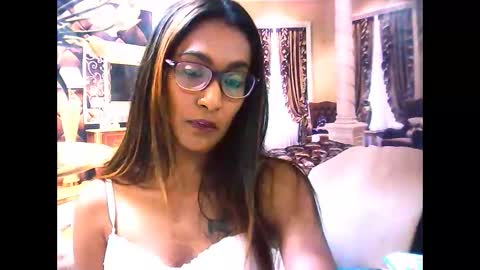 indianrebel4u2luv online show from October 23, 6:37 am