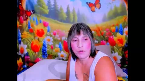 indianroxy27 online show from April 16, 8:09 pm