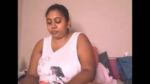 indianruby21 online show from March 27, 5:03 pm