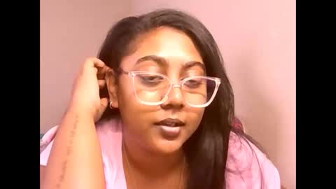 indianruby21 online show from April 13, 9:35 am