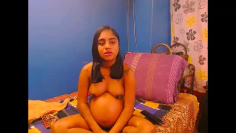 Snapshot of indiansumaya chatting on October 11, 7:46 am indiansumaya online show from October 11, 7:46 am
