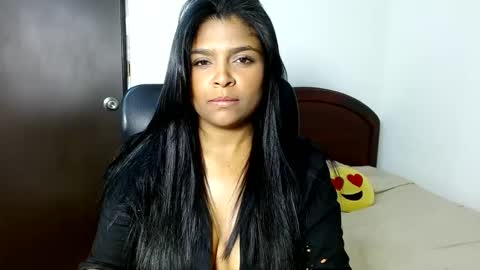 Aleja vallejo online show from March 7, 2:15 am