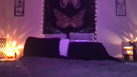 Indigo Bay online show from January 15, 1:34 am