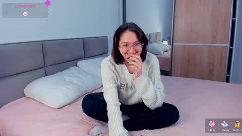 Kira online show from October 20, 4:06 am