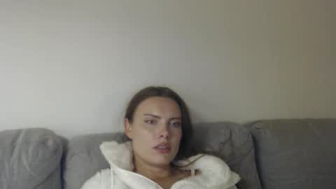 Snapshot of infinitiq45 chatting on October 25, 8:53 pm Sweet girl online show from October 25, 8:53 pm