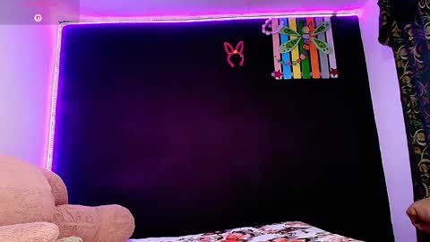 Ingrid Zese online show from April 6, 8:43 pm